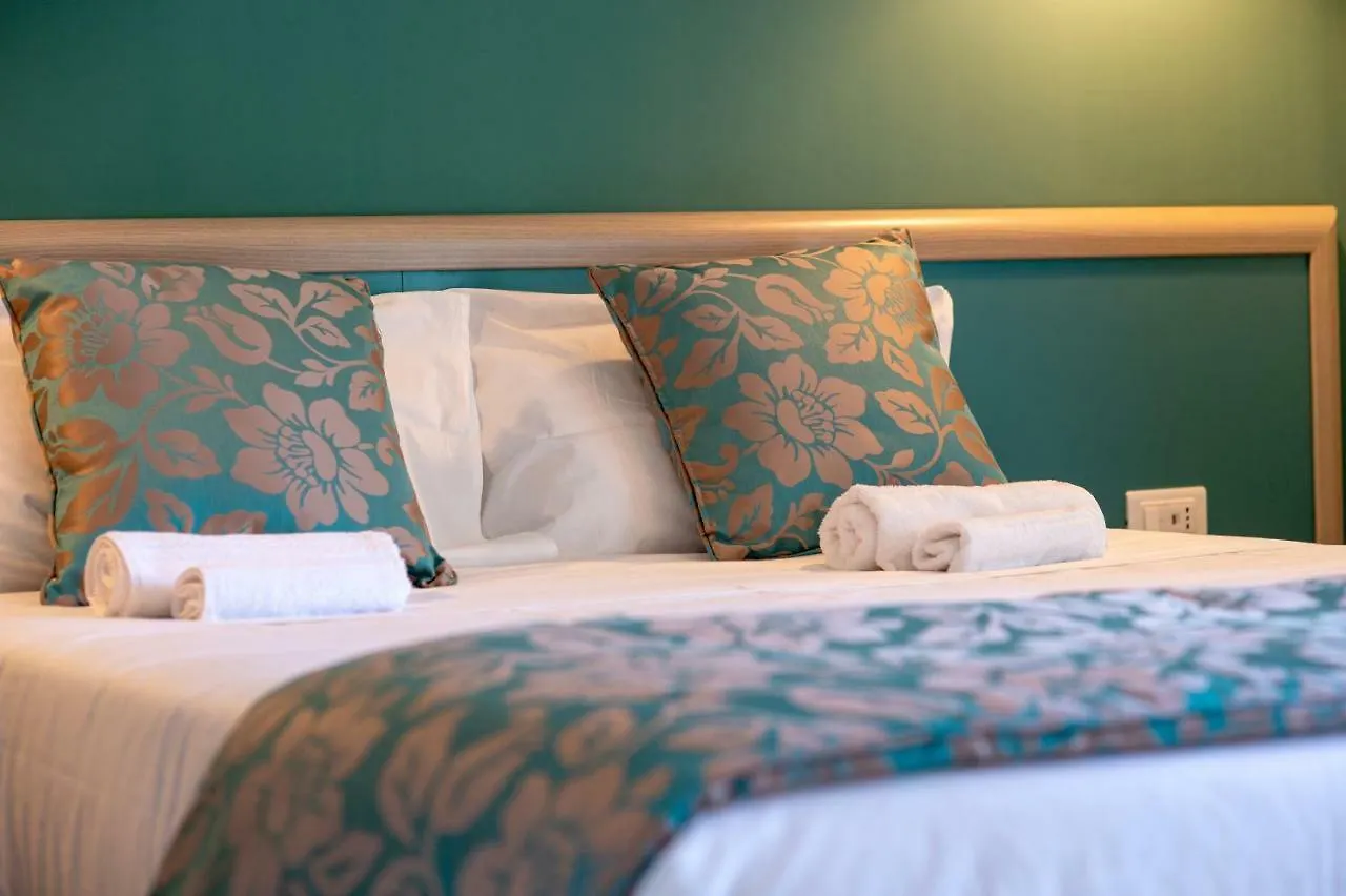 Bed and Breakfast Main - Municipio Napoli